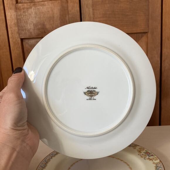 Vintage Noritake Pattern RO2 Salad/Dessert Plates, Set of 4 - Picture 6 of 12